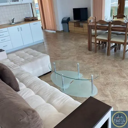 3 Bed Suite, Panoramic Sea Views
