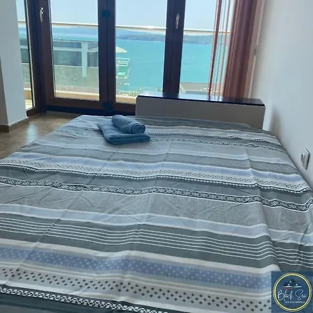 3 Bed Suite, Panoramic Sea Views * Sozopol